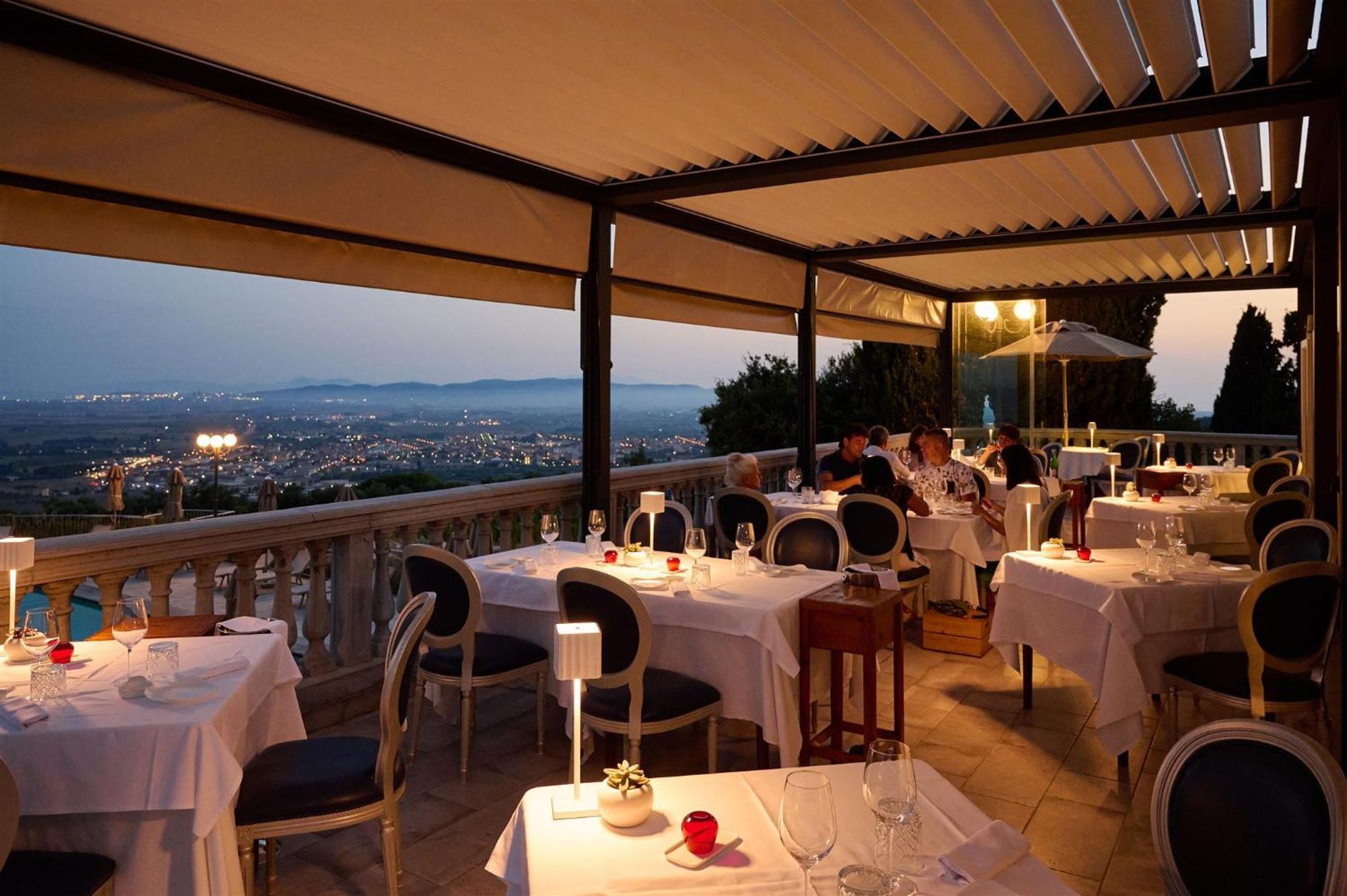 Castello Bonaria Wine & Spa Resort Campiglia Marittima Exterior foto